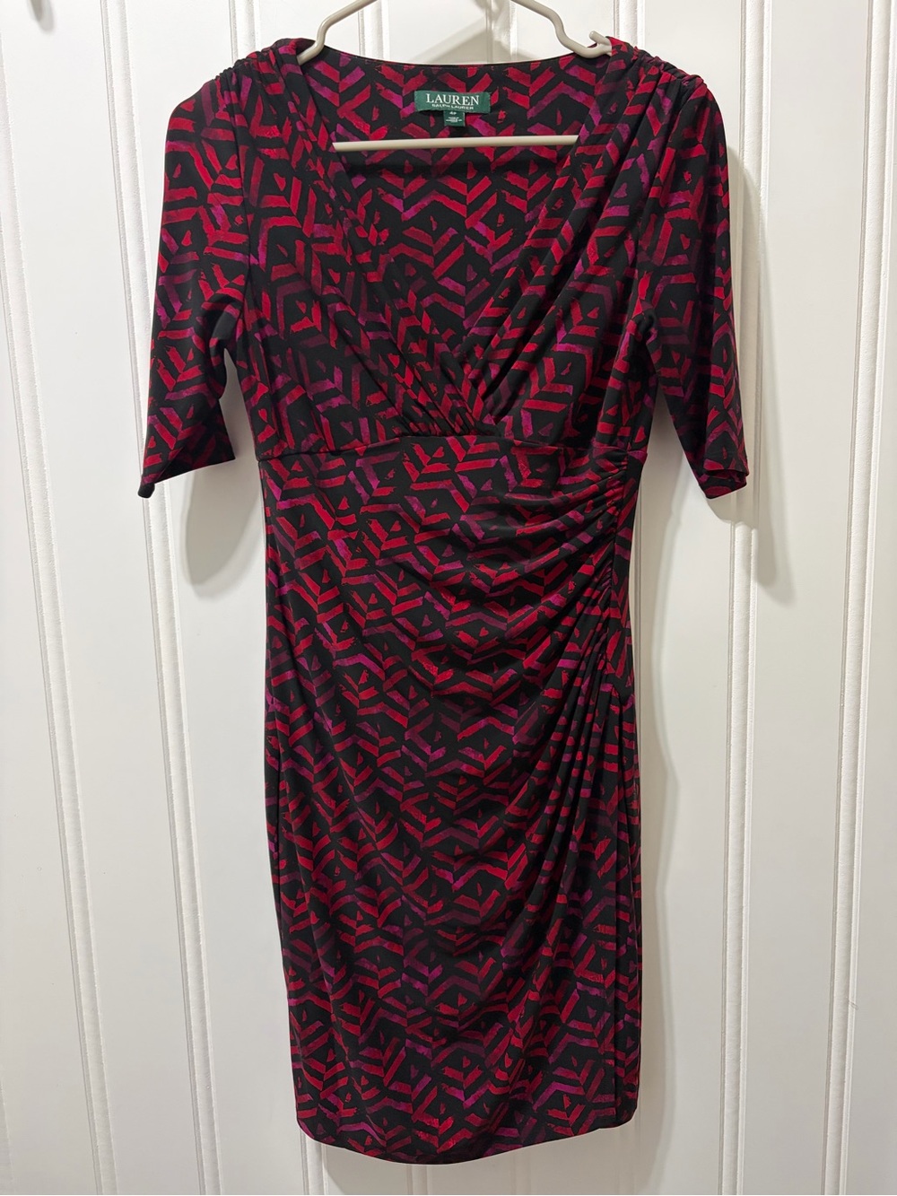 Lauren Ralph Lauren Geometric Ruched V-Neck Sheath Dress Red Black 4P
